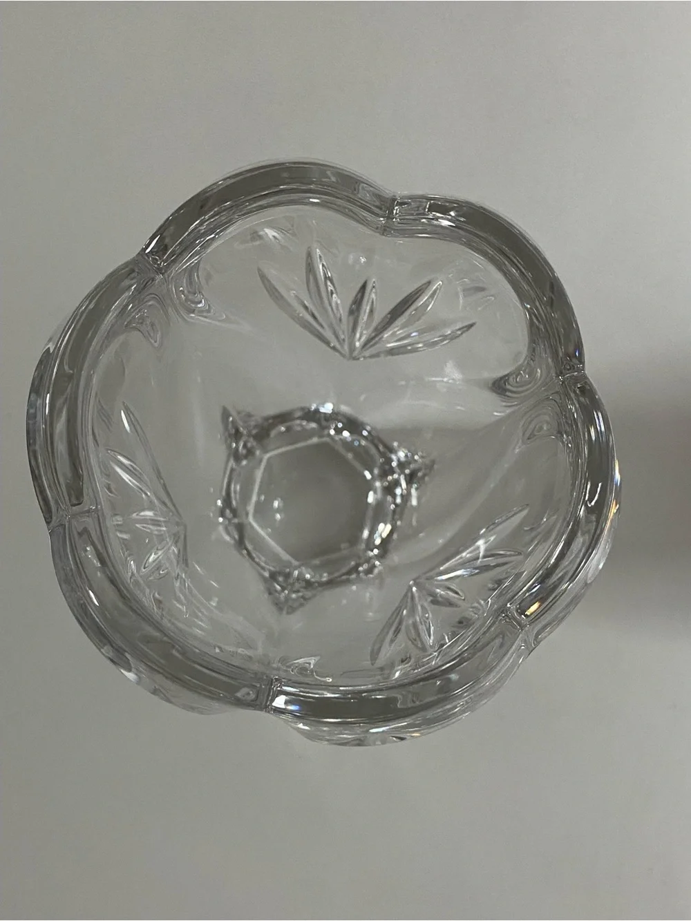 Marquis By Waterford lead shelf crystal